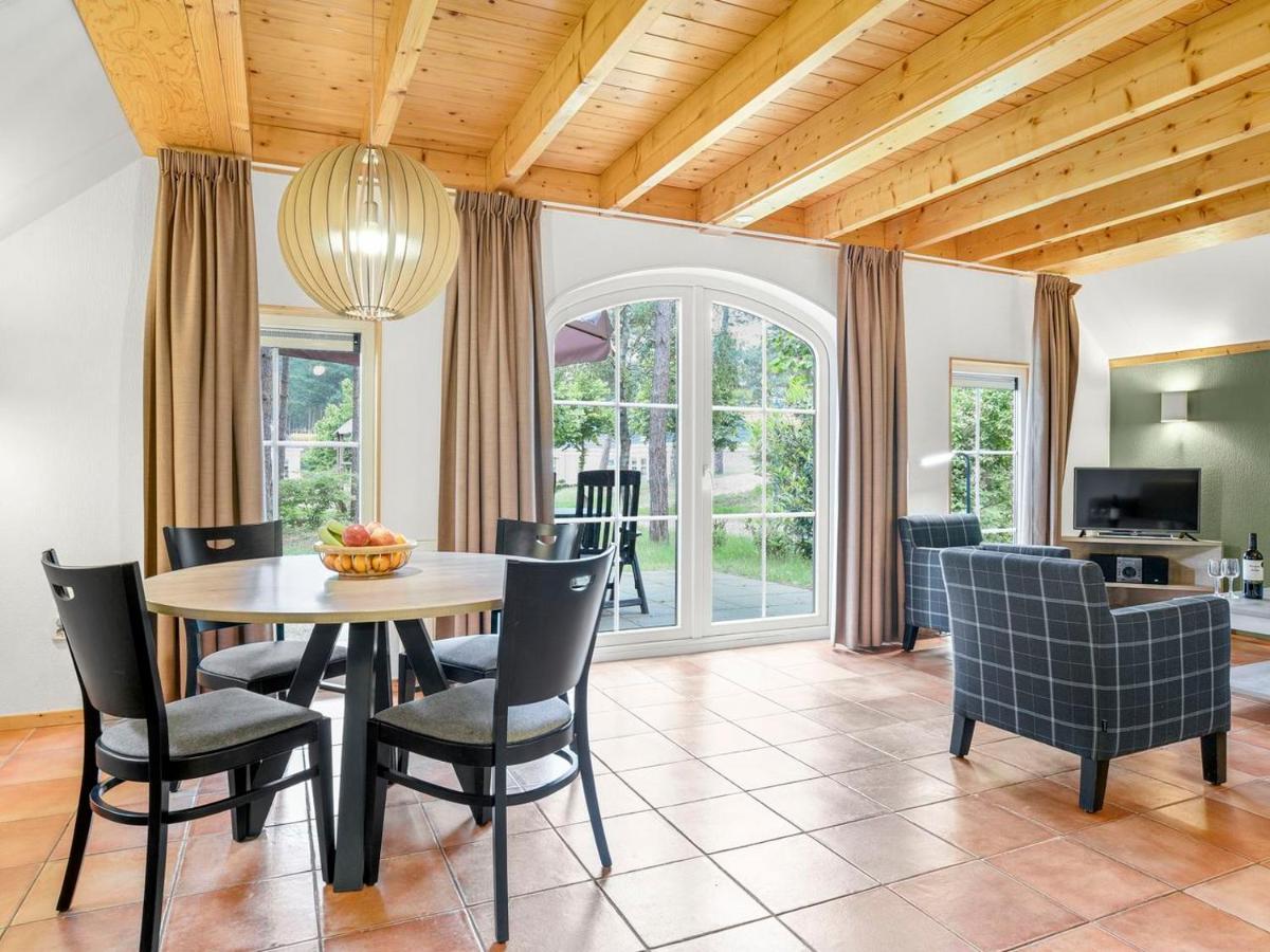 Landal Landgoed De Hellendoornse Berg Hotel Haarle Buitenkant foto