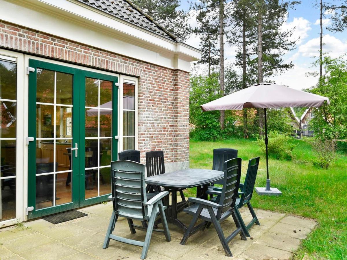 Landal Landgoed De Hellendoornse Berg Hotel Haarle Buitenkant foto